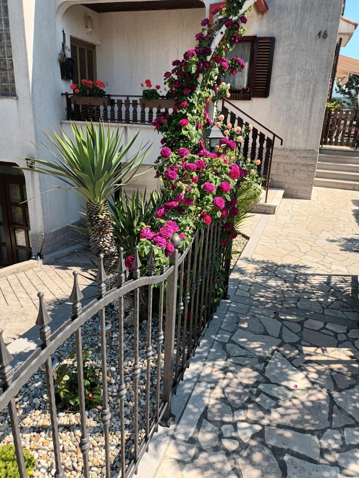 Apartments Peric Opatija Eksteriør billede