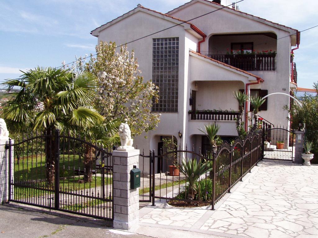 Apartments Peric Opatija Eksteriør billede